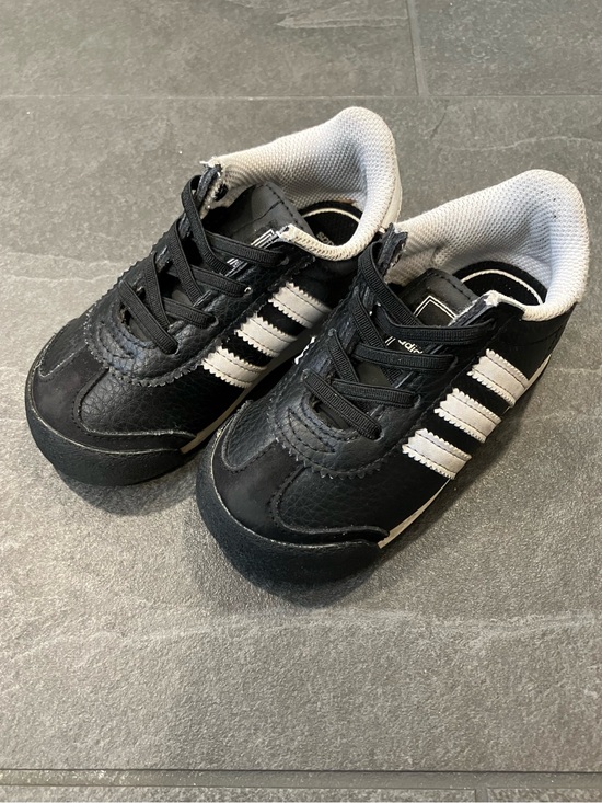 adidas Other - adidas 6K Kids Black and White